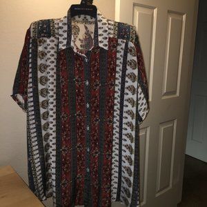 Tunic blouse, size between Xl and XXL